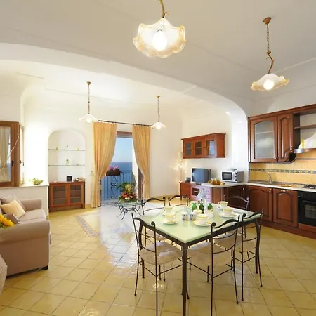 La Sorgente Del Sole Apartman Positano
