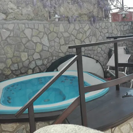 Apartman La Sorgente Del Sole *